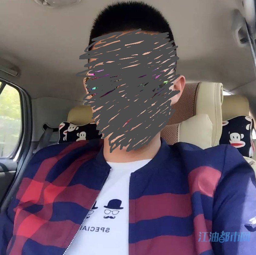 现在老赖脸都不要了!借钱当孙子,还钱装的跟个大款样